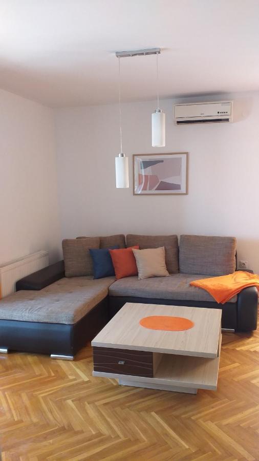 Apartman Anja Novi Sad Luaran gambar